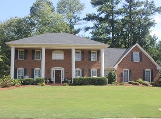 5387 Redfield Rd, Dunwoody, GA 30338