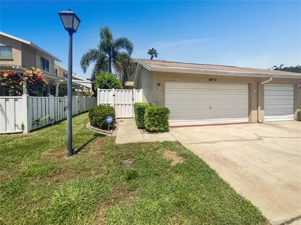 6660 Cape Hatteras Way NE APT 1, Saint Petersburg, FL 33702