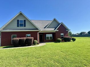 71 High Point Rd, Newton, AL 36352