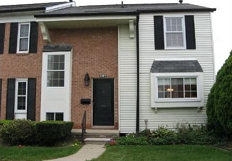 1st image of 3287 Bolgos Cir