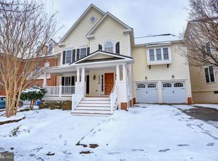 23210 Robin Song Dr, Clarksburg, MD 20871