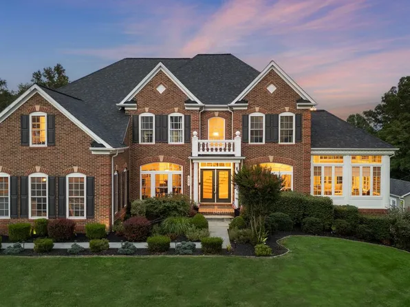 605 Cascade View Ct, Parkton, MD 21120