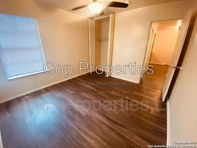 148 Cloudhaven Dr #2 — Photo 7