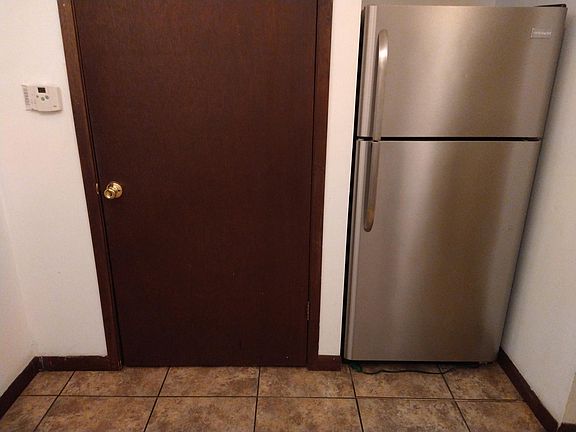 5th image of 5251 Bancroft Ave APT 1E