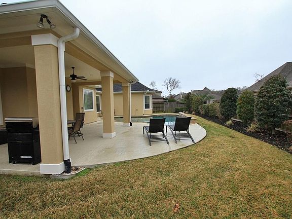 5th image of 5910 Royal Hill Ct
