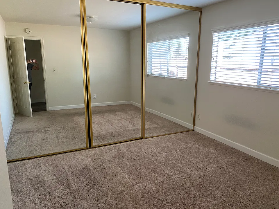 908 College Dr #2