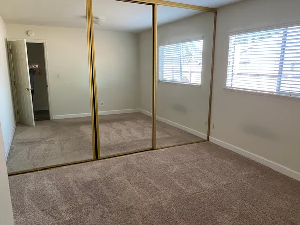 908 College Dr #2, San Jose, CA 95128