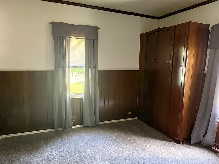 2274 Pioneer Dr — Photo 5