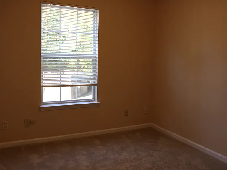230 Blackbird Ct — Photo 13