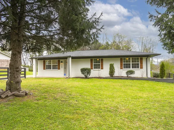 4304 Central Valley Dr, Hermitage, TN 37076