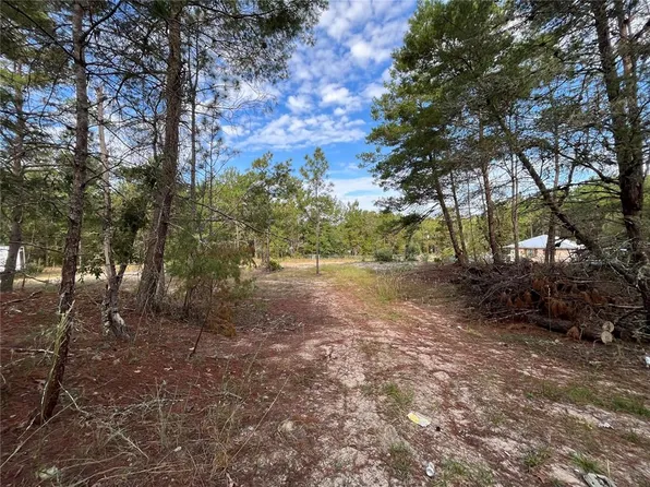 116 Kenny Ln #18, Florahome, FL 32140