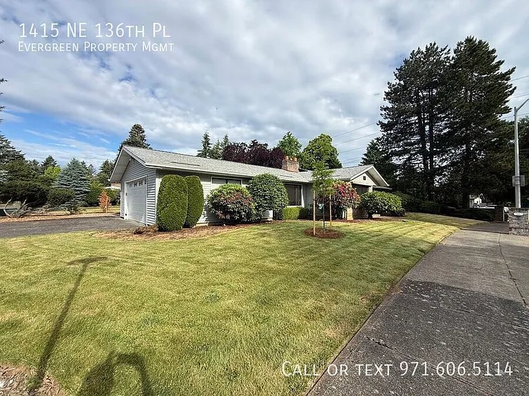 1415 NE 136th Pl — Photo 45