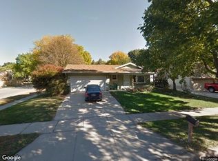 1305 19th St NE, Rochester, MN 55906