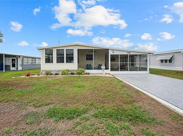 36650 Dina Dr, Zephyrhills, FL 33542
