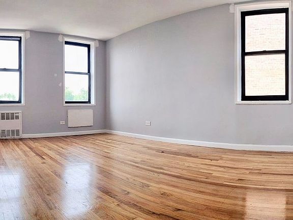 5th image of 222 E 17th St APT 5C