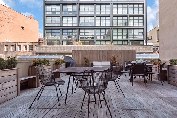 Rented by Nolita Group | media 19