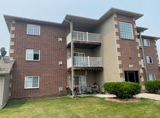 701 SE Dovetail Rd APT 9, Grimes, IA 50111