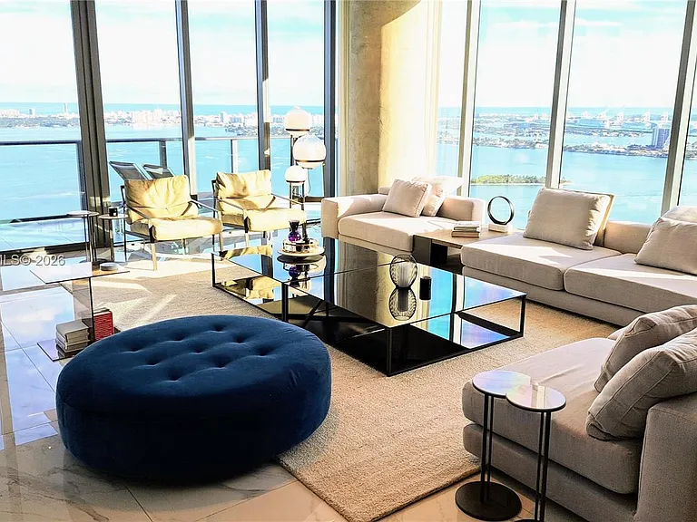 3131 NE 7th Ave #Penthouse 4901 — Photo 9