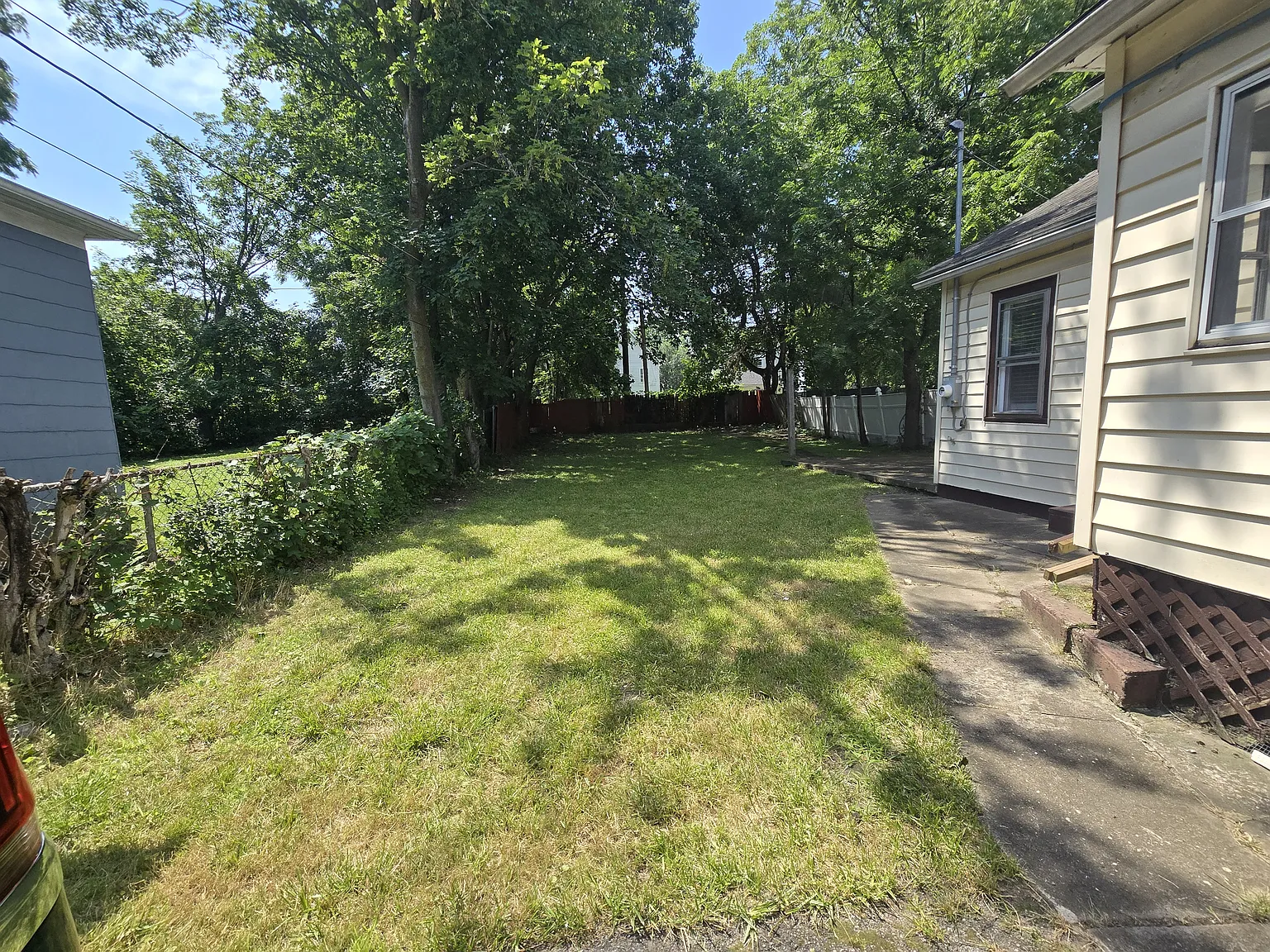 2 bed, 1100 sqft, $1,950 — Photo 3