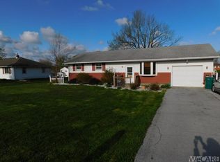 1109 Roush Rd, Lima, OH 45801