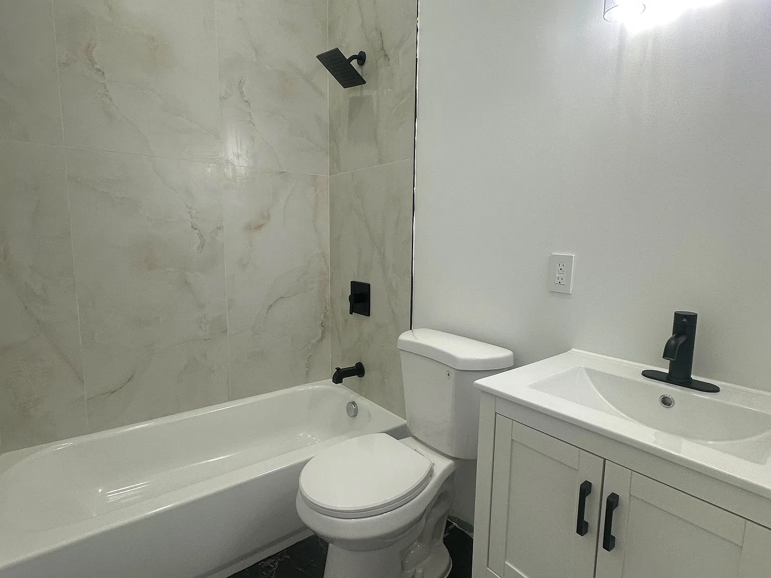3 bed, $3,150 — Photo 2