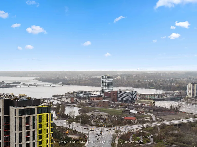 340 Queen St #1502 — Photo 21