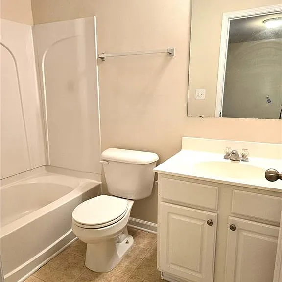 2120 Meadow Peak Rd — Photo 4