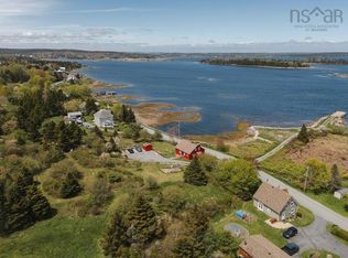 446 Kingsburg Rd, Lunenburg, NS B0J2X0