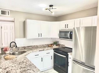 9952 Royal Palm Blvd, Pompano Beach, FL 33065