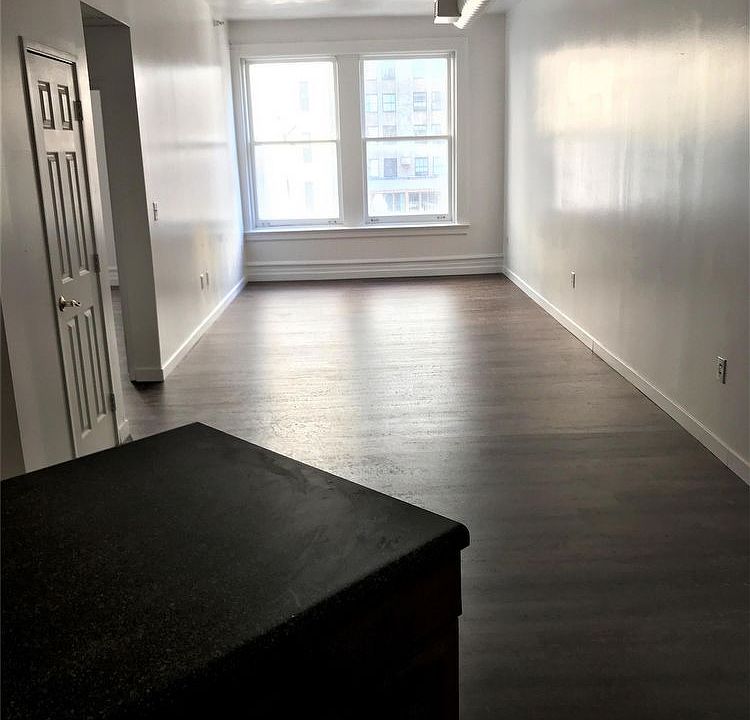 1st image of 11-15 Clinton St APT 7C