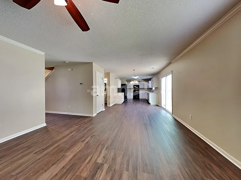 259 Tall Pines Rd — Photo 7