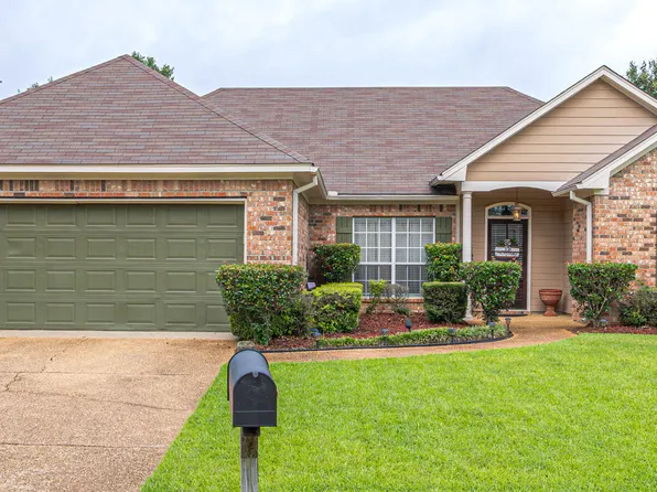 117 Southwood Dr, Canton, MS 39046