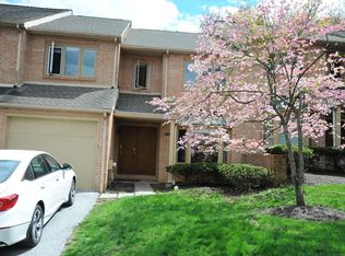 94 Amity Dr, Chesterbrook, PA 19087