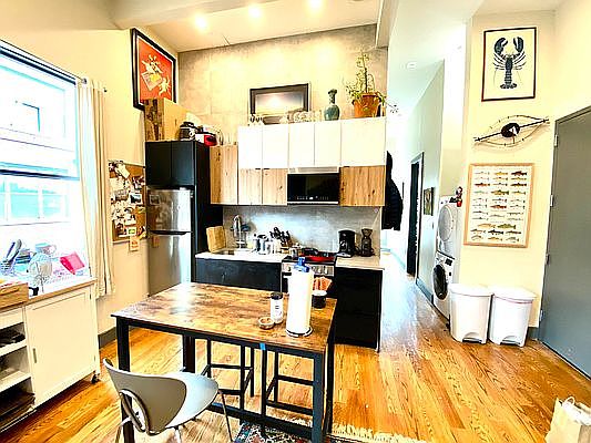 4th image of 93 N 4th St #4A