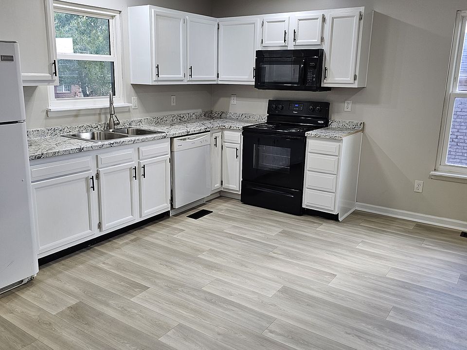 1st image of 521 Bell Place Dr