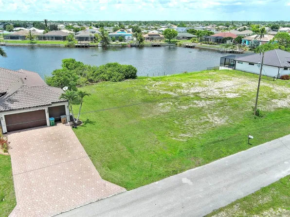 401 NW 24th Ter, Cape Coral, FL 33993