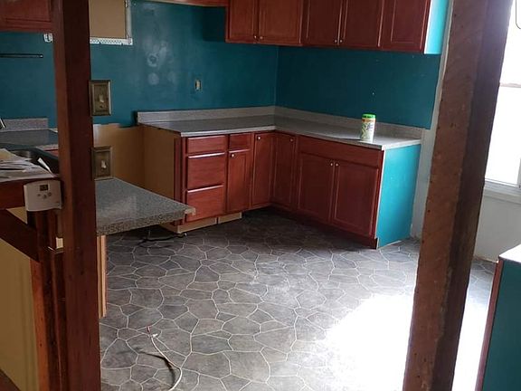 5th image of 1336 Linwood Ave