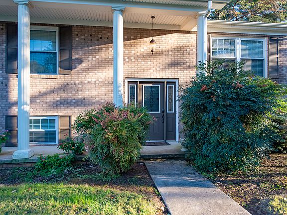 2nd image of 9204 Brandywine Cir