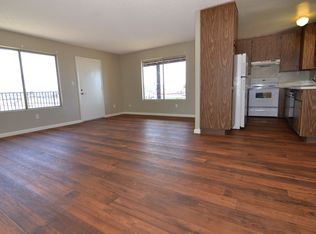 300 Sun Ct, El Cajon, CA 92021