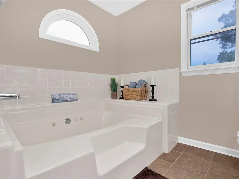 6478 Gaddis Dr — Photo 25