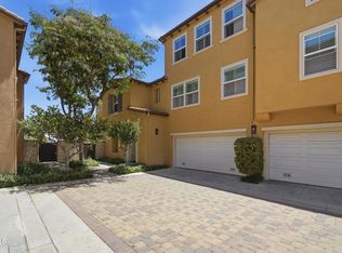 27016 Pebble Beach Dr, Valencia, CA 91381