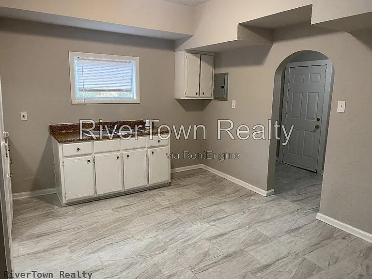 3219 Nathan Ave — Photo 7
