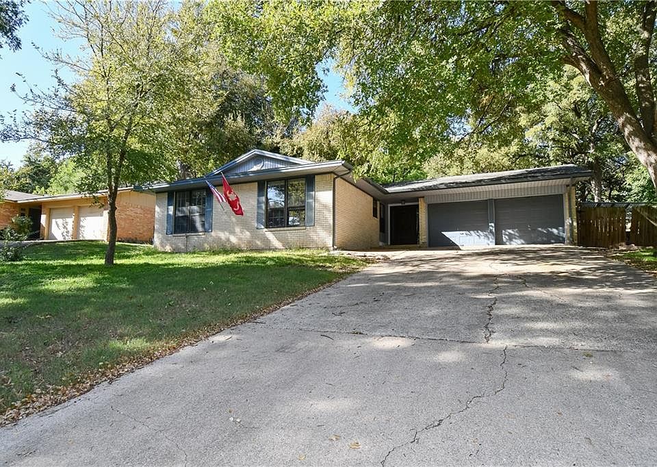 1st image of 530 Brookwood Dr