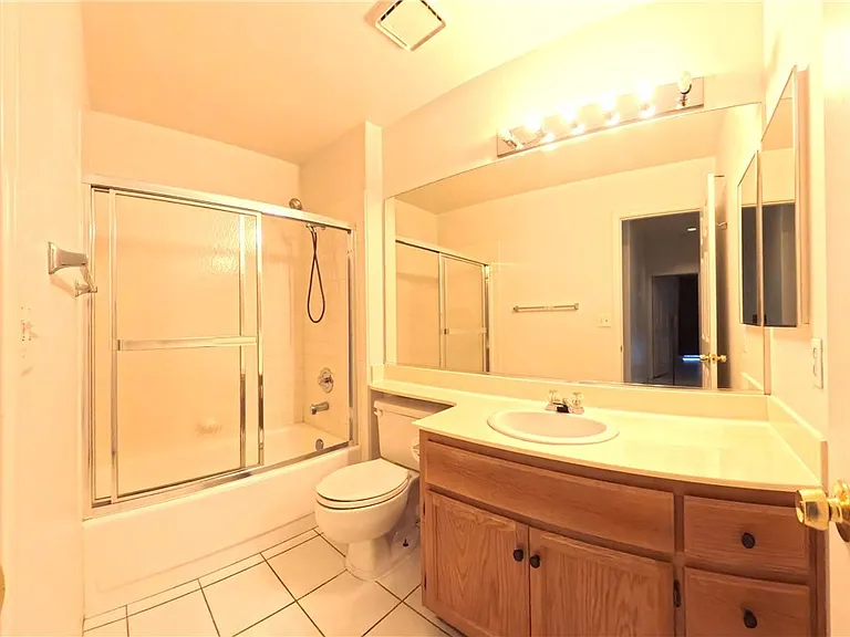 4844 Jadero Dr — Photo 22