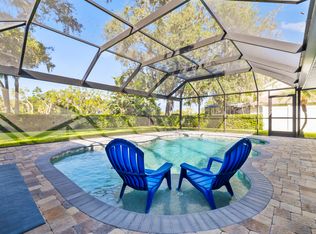 4125 Pinar Dr, Bradenton, FL 34210