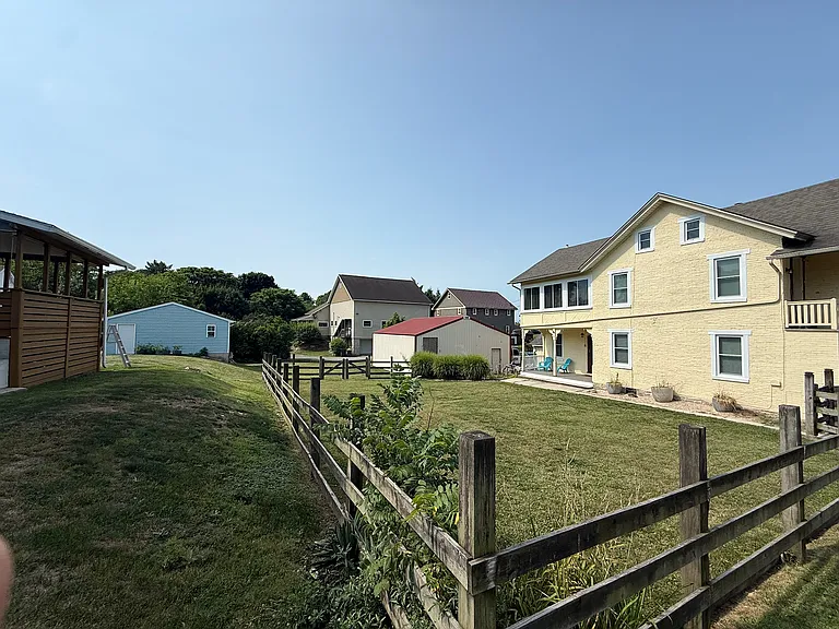 6348 Memorial Rd #1 — Photo 28