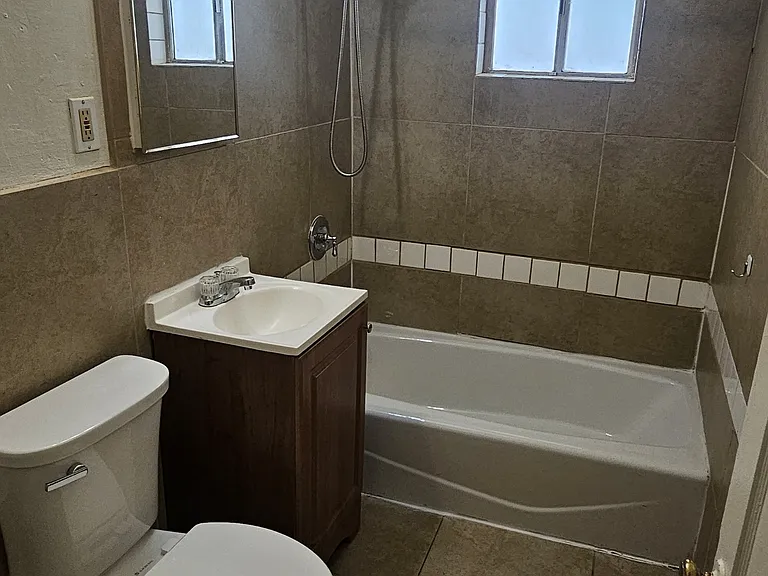 2138 E Turney Ave #A — Photo 11