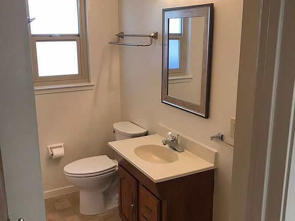 4th image of 2680 26th St APT 02
