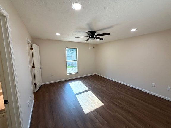 Large Primary Bedroom