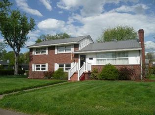 2100 Eastwood Ave, Kingsport, TN 37664